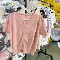 Vêtements d'occasion en gros de la marque YIJIAYI : Chemises tricotées à manches courtes en mélange polyester/coton, toutes tailles, qualité supérieure