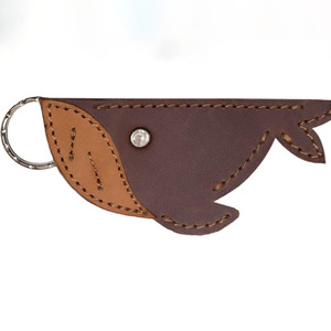 Personalized <b>leather</b> <b>keychain</b>, retro trendy whale pendant, bag and car <b>keychain</b>, logo printing available. - Product Image 2