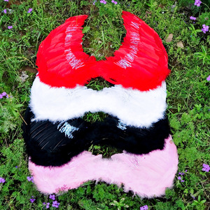 <span class=keywords><strong>Ali</strong></span> di piume d'<span class=keywords><strong>angelo</strong></span> Halo rosso nero bianco personalizzato Fancy Dress Party Wings Set per bambini adulti - Product Image 6