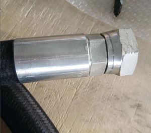 Repuestos de compresor de aire industrial de alta calidad <span class=keywords><strong>Ingersoll</strong></span> <span class=keywords><strong>Rand</strong></span> 93471191 TD Filtro de aceite Tornillo Material de metal Precios al por mayor - Product Image 2