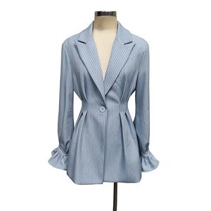 Blazer Formal Personalizado OEM para Mujer, Manga Larga, Solapa con Muescas, Botones, Bolsillos, Chaqueta Casual - Product Image 2