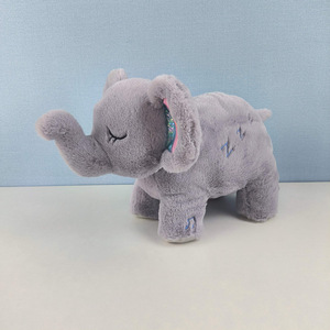 Juguete de <span class=keywords><strong>Peluche</strong></span> de Elefante Bebé para Calmar y Dormir, Muñeco de <span class=keywords><strong>Peluche</strong></span> Relleno de Algodón PP para Niños y Niñas - Product Image 3