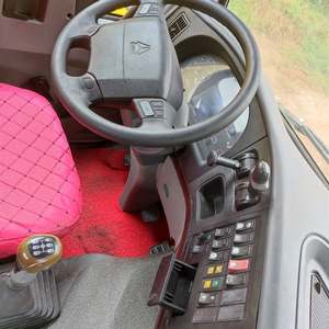 Camions de fret Sinotruk d'occasion à bas prix, 50 tonnes, camions à benne basculante pour la vente - Product Image 4