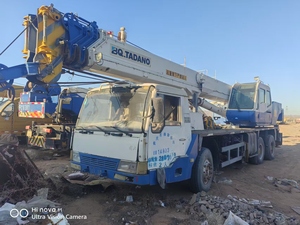 Gebrauchter Kran <span class=keywords><strong>Kato</strong></span> GT 250E Gebrauchter LKW-Kran Beliebte Modelle NK 500E V NK 600RX NK <span class=keywords><strong>800</strong></span> Zuverlässige Industriemaschinen - Product Image 4