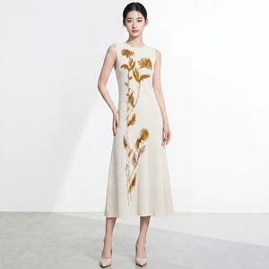 Casual Floral Embroidery Elegant Knitted Midi <b>Dress</b> Sleeveless O-Neck Fit Straight And Flare Breathable Spring Autumn <b>Dress</b> - Product Image 3
