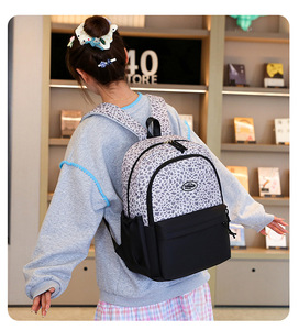 New Leopard-print Three-piece Student Backpack <b>Set</b> Spacious Breathable Backpack Air-cushioned Harness Youth Campus Style <b>Lunch</b> - Product Image 6