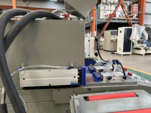 Scie à perles de verre CNC télécommandée 2026 avec coupe automatique pour profil de perles de verre et règle Bluetooth - Product Image 6