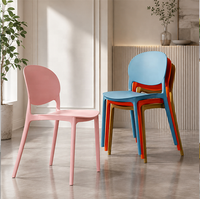 Chaise de salle à manger empilable en polypropylène, moderne, en plastique, pour cuisine, café, bistrot, restaurant, jardin, terrasse, vente en gros
