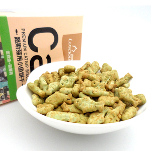 Golosinas y alimentos para mascotas de alta calidad al por mayor, y ODM OEM, crujientes dientes limpios, pollo, atún, hierba gatera, galletas para gatos, aperitivos para perros y gatos - Product Image 3