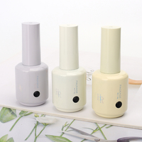 Emballage de bouteille de vernis à ongles en gel Uv vide personnalisé de 15ml bouteille de gel colorée de vernis à ongles 15ml bouteille de vernis en gel en gros