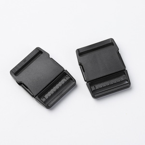 Hebilla de Plástico de 25 mm de Diámetro Interior, Hebilla de Seguridad Ajustable para Correa de Mochila, Color Negro Sólido - Product Image 2