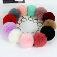 2024 moins cher mode lapin en peluche boule porte-clés chaîne en métal moelleux fourrure fausse boule fourrure pompons porte-clés à vendre