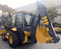 Backhoe Loader Kompak XC8S0750 Berorientasi Efisiensi, Kapasitas Angkut 0.7 Ton, Bucket 0.36m³ untuk Pekerjaan Pemasangan Pipa Kota