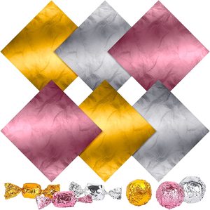 Rollo de Papel de Aluminio Recubierto de Grado Alimenticio, Ideal para Envolver Chocolate, Dulces y Almacenamiento en la Cocina - Product Image 1