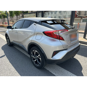 Voiture d'occasion Guazi <span class=keywords><strong>2020</strong></span> <span class=keywords><strong>Toyota</strong></span> C-HR Prête à l'exportation Essence Automatique SUV Conduite à gauche pour l'exportation mondiale 5 places - Product Image 3
