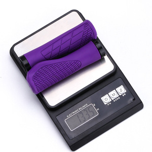 Poignées de guidon antidérapantes en caoutchouc de haute qualité pour VTT - Product Image 4