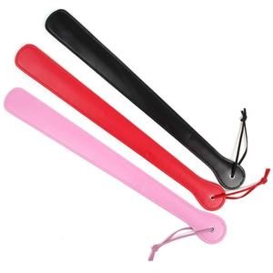 Popular Paddle Bondage Restricción Gears PU Cuero Faux Leather XO Slave Spanking Paddle para Sex Play Paddle para adultos Juguetes <span class=keywords><strong>sexuales</strong></span> - Product Image 2