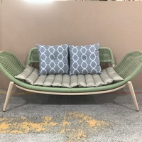 Sofa Rotan Anyaman Kayu Solid Hijau Mint Modern OEM Pabrik, Tahan Cuaca, 2 Dudukan, untuk Teras, Balkon, Taman