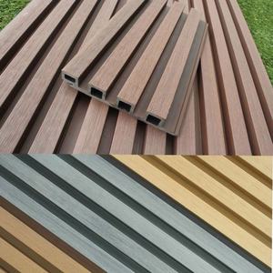 Paneles de Revestimiento de Pared Acanalados de WPC Modernos a Precio de Fábrica, Panel de Pared Compuesto para Exteriores, Resistente a los Rayos UV e Impermeable - Product Image 4