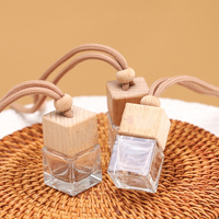 Bouteille vide suspendue de 10 ml pour parfum de voiture, diffuseur d'huiles essentielles, bouteille en verre écologique et recyclable, désodorisant pour mascara et perruques