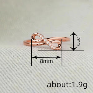 Anello in Oro Giallo con Diamante T0254, Design Minimalista a Infinito per Donna, Taglio Brillante Rotondo, Colore G Naturale, per Uso Quotidiano - Product Image 5