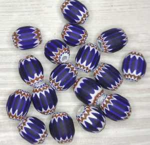 Perles de verre pour la fabrication de bijoux Charm Silver Cotted Glass Beads Mixed Shapes & Colors Loose Crystal Lampwork - Product Image 1