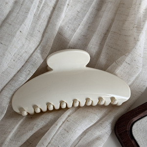 Pinces à cheveux colorées élégantes et tendance, style français, couleur unie rose, nouveau design OEM Kinling, grandes, simples et polyvalentes - Product Image 3