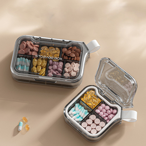 Silicone 7 Compartment Weekly Pill Storage Box Organizer Plastic Daily Tablet Medicine Keychain with Promotional Gift Seal