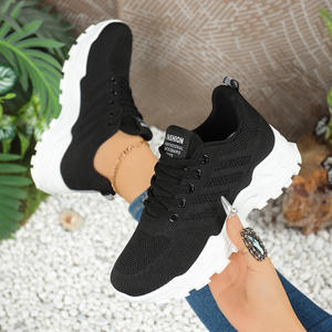 <span class=keywords><strong>Scarpe</strong></span> <span class=keywords><strong>Sportive</strong></span> Primaverili da <span class=keywords><strong>Donna</strong></span> Traspiranti in Rete con Lacci Minimaliste Nuova Moda Versatili <span class=keywords><strong>Scarpe</strong></span> da Corsa Casual <span class=keywords><strong>Outlet</strong></span> di Fabbrica - Product Image 4