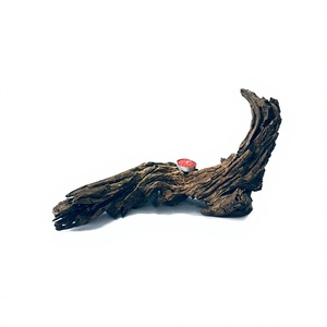 Porte-bougie en bois de style classique fait à la main, en bois flotté, avec couleur et logo personnalisables pour mariage et décoration intérieure - Product Image 1