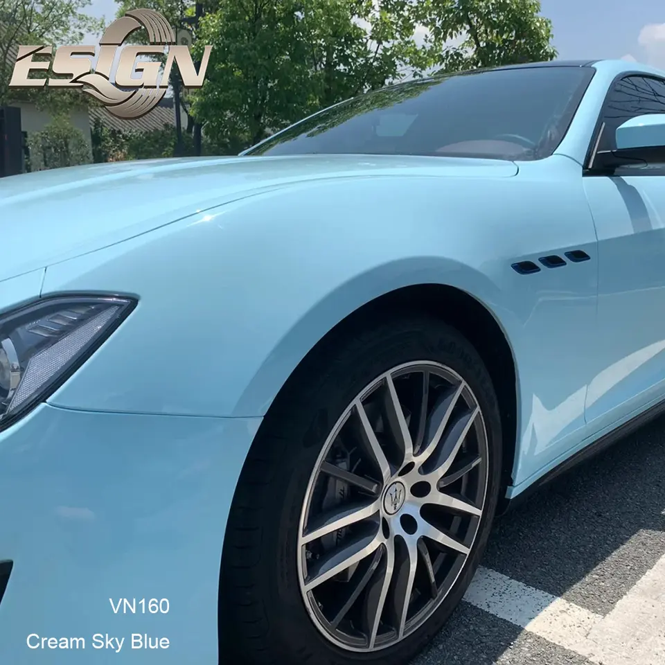 สีฟ้าครีม