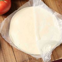 Pains vapeur chinois sucrés et sains, enrobés de feuilles de lotus, pains au melon surgelés, pains ouverts surgelés pour enfants en boîte