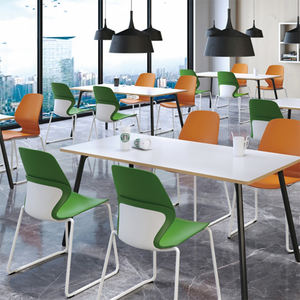 Chaise de bureau moderne et durable en plastique empilable avec cadre en métal sans roulettes pour l'école et le bureau à domicile - Product Image 6