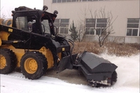 Sapu Hooper 72 inci, penyapu untuk Skid Steer Loader
