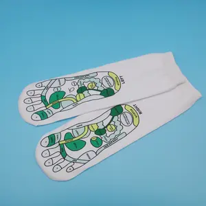 Cinque dita alleviano i calzini con messaggio del piede di riflessologia di fisioterapia ausiliaria stanca
