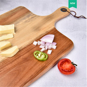 Tabla de cortar de madera de acacia 39x26x1.5cm, rectangular, para preparación de alimentos - Product Image 4