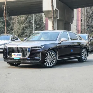 स्टॉक में HONGQI H9 2.0T नई लक्जरी स्पोर्ट्स कार हाई स्पीड 4-व्हील स्वचालित वयस्कों के लिए इलेक्ट्रिक और गैसोलीन ईंधन लेफ्ट स्टीयरिंग