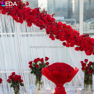 Arche de mariage en fer forgé en forme de S avec roses, toile de fond métallique personnalisée LEDA - Product Image 4