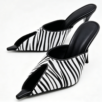 Nouvelles sandales sexy pour femmes à imprimé zèbre en crin de cheval, mules à bout pointu, talons hauts, pantoufles à coupe large, chaussures léopard