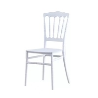 Chaises de salle à manger romantiques en plastique blanc empilables pour événements extérieurs, mariages, banquets et locations
