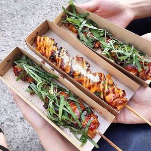 Boîte à hot-dogs en papier ivoire imprimée sur mesure en forme de bateau, emballage alimentaire en carton pour gaufres, plateau à corndogs avec couvercles - Product Image 3