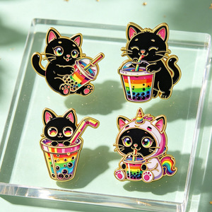 4 styles de pin's en émail mignons : Chat noir, <span class=keywords><strong>Bubble</strong></span> Tea, Boba Kitty arc-en-ciel, Chat licorne. Badges de revers et broches pour la décoration de sacs à dos et vestes, ou comme cadeau. - Product Image 5