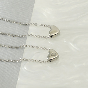 Zogxin Heart Letter Necklace Stainless Steel Pendant Clavicle Chain For Women Gift Jewelry - Product Image 4