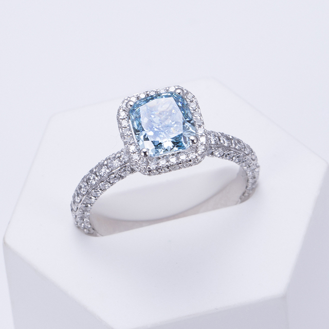 1.68CT IGI Lab Grown Diamond Ring Cushion Brilliant Cut Blue Diamond 14K White Gold Wedding Halo Ring Customized Jewelry