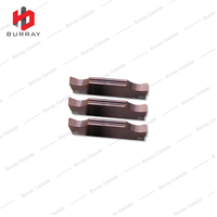 Insert de tournage de rainurage de coupe CNC MGGN200/300-Q-8 outil de rainurage coudé pour l'usinage de l'acier et de l'acier inoxydable avec revêtement PVD