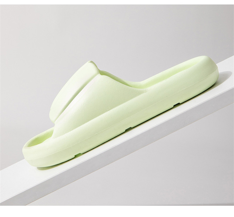 Summer Slippers Men Women Soft Slides Shoes EVA Beach Shoes Couple Slippers