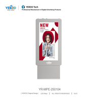 Écran LED Totem P4 double face haute luminosité 5500 nits pour publicité Mupi et promotion de marque en centre commercial