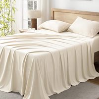 Drap de lit de luxe en bambou 100% 300TC ensemble de literie de refroidissement respirant avec taie d'oreiller en soie de mûrier antistatique et drap-housse