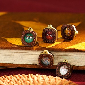 จี้เปลี่ยนหน้าตัวละครงิ้วปักกิ่งแบบวาดมือรุ่น P85 ดีไซน์คริสเตียน กรอบหนัง ทันสมัย โดดเด่น ใช้สำหรับทำเครื่องประดับ - Product Image 3