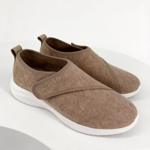 Scarpe da Ginnastica Casual Sportive da Uomo in 100% Lana Australiana, di Tendenza, del Produttore Cinese - Vendita Calda - Product Image 3